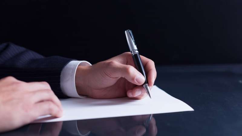 What Are the Legal Requirements for Witnessing a Will?