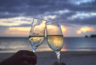 Dating during Divorce- is it a good idea?