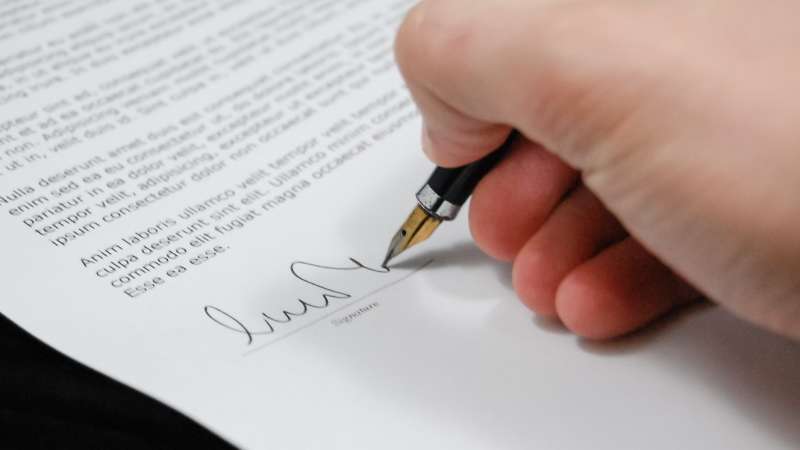 Executing documents – the importance of getting it right