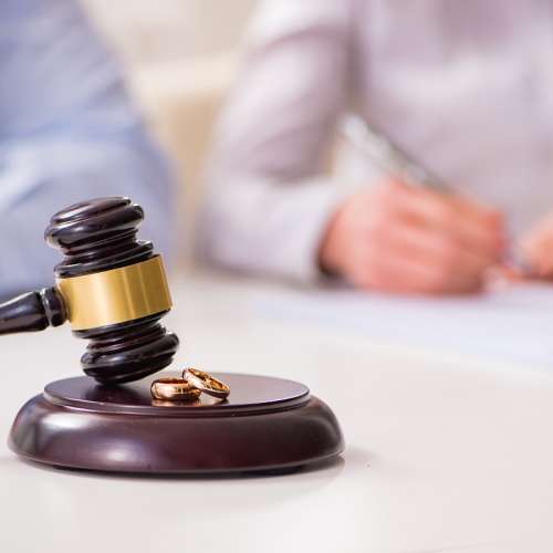 Businesses on Divorce Getting divorced when you work with your husband or wife v2