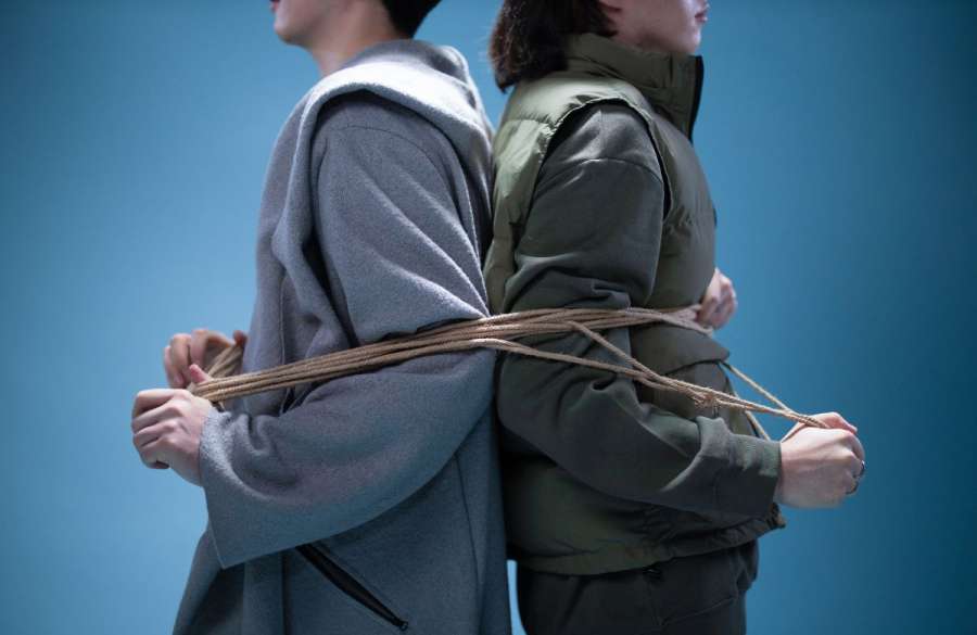 Emotional Conflict Manipulation and Relationship Breakdown
