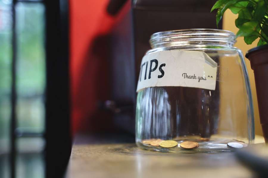 Employers in hospitality and leisure affected by new tipping laws v2