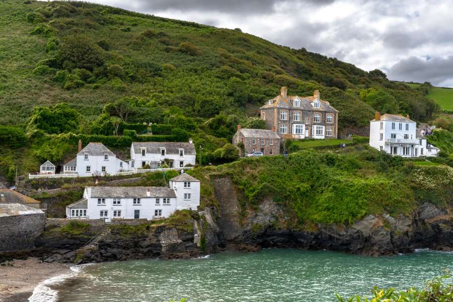 Holiday home maintenance