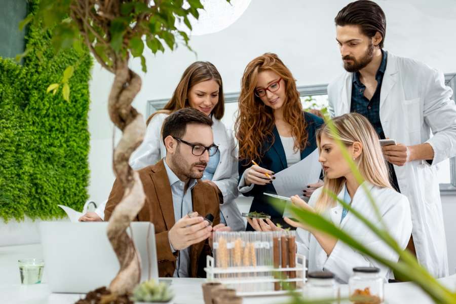 How to protect yourself as a buyer in the life sciences sector