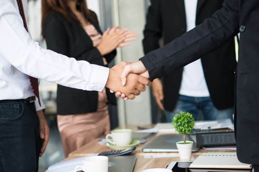 The duty not to accept benefits from third parties