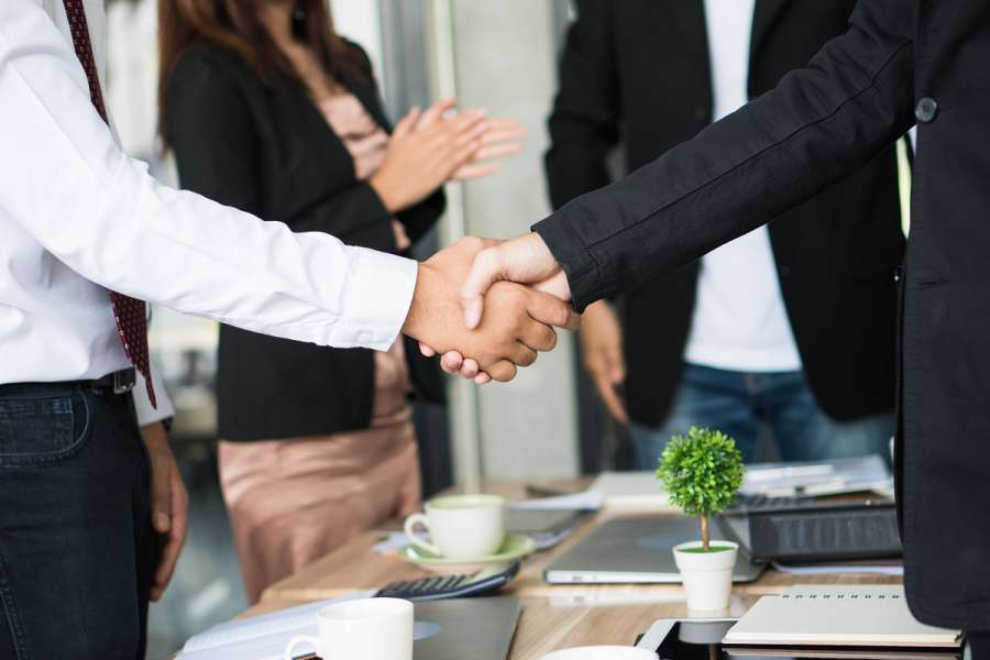 The duty not to accept benefits from third parties