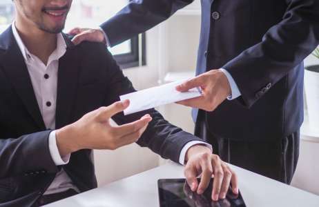 USE Can Commercial Agents Claim Compensation on Retirement or Death v2