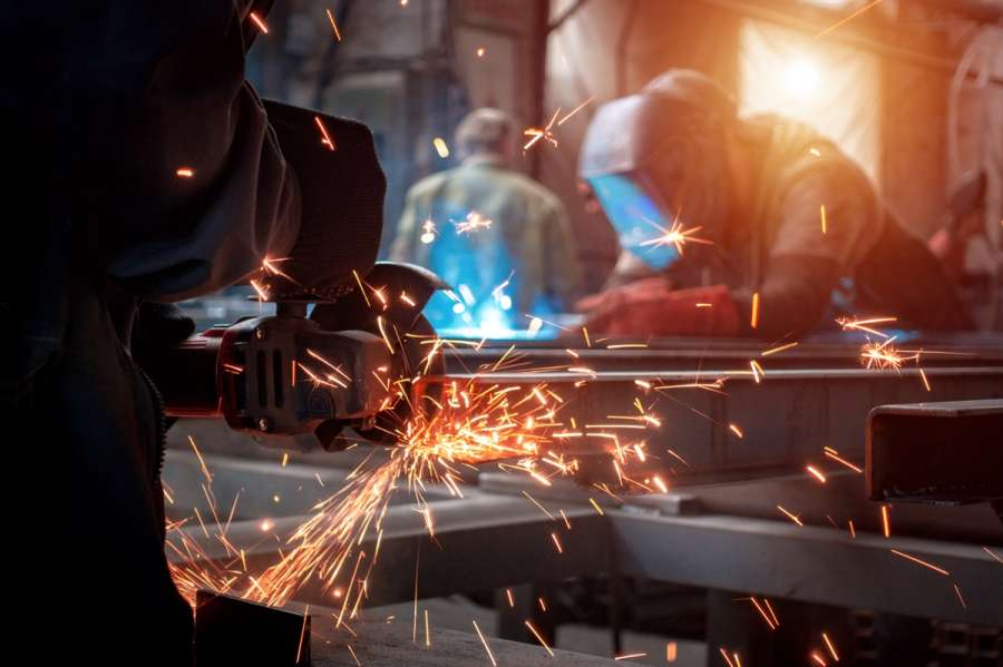 What are the biggest risks facing UK manufacturers today and how can they mitigate these risks