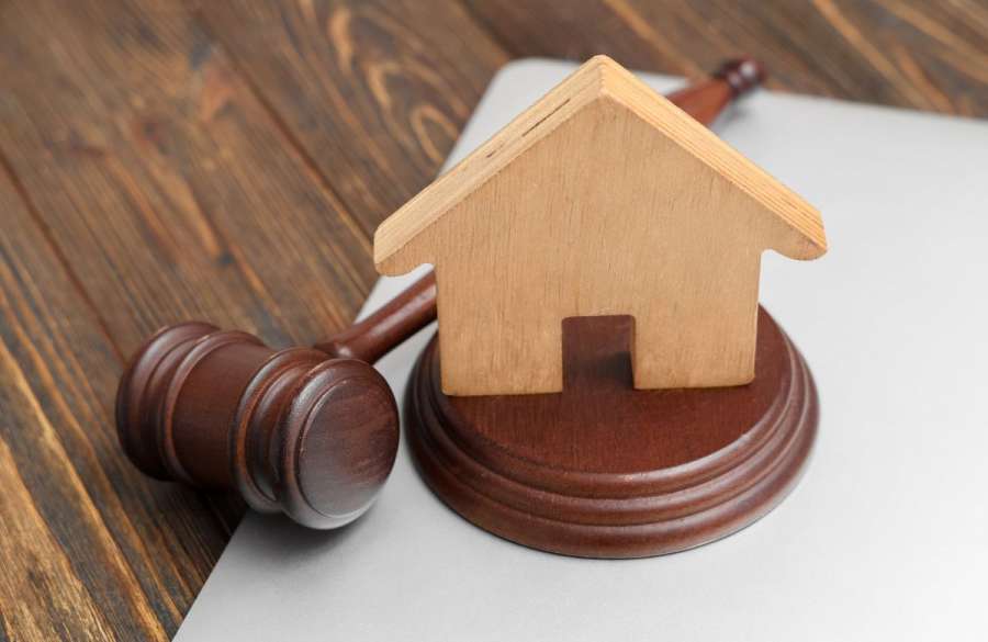 What to expect when purchasing at an auction